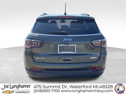 Used 2019 Jeep Compass Latitude w/ Cold Weather Group AWD/4WD image 4