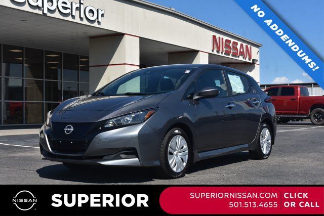 Used 2025 Nissan Leaf S FWD image 1