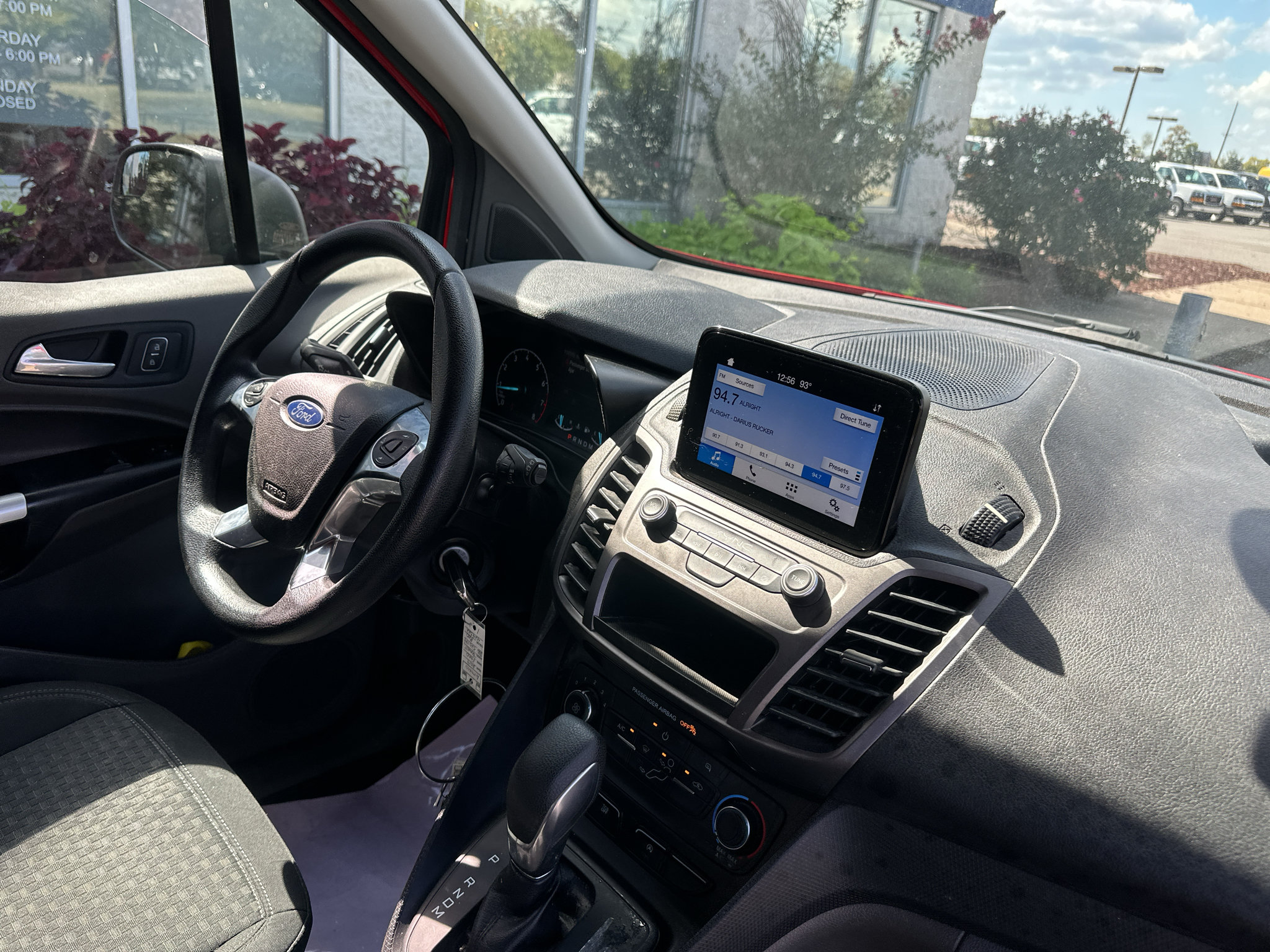 Used 2019 Ford Transit Connect XLT FWD image 11
