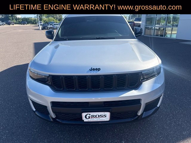 Certified 2023 Jeep Grand Cherokee L Altitude AWD/4WD image 3