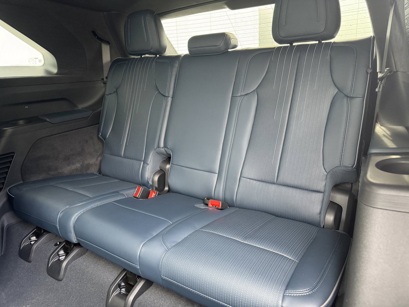 New 2025 Cadillac Escalade IQ Sport 2 AWD/4WD image 12