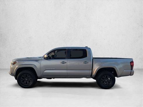 Certified 2023 Toyota Tacoma SR5 w/ Technology Package AWD/4WD image 9