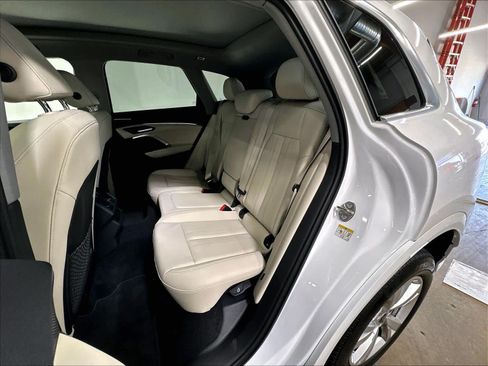Certified 2025 Audi Q5 Premium AWD/4WD image 27