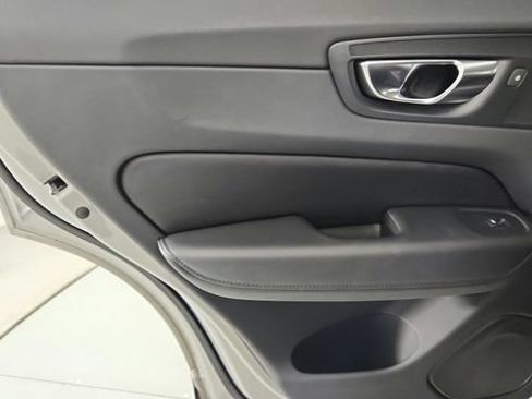 Certified 2023 Volvo XC60 B5 Plus w/ Protection Package Premier FWD image 27