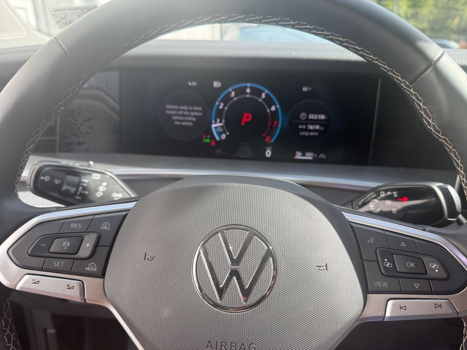 Used 2026 Volkswagen Tiguan SE AWD/4WD image 28