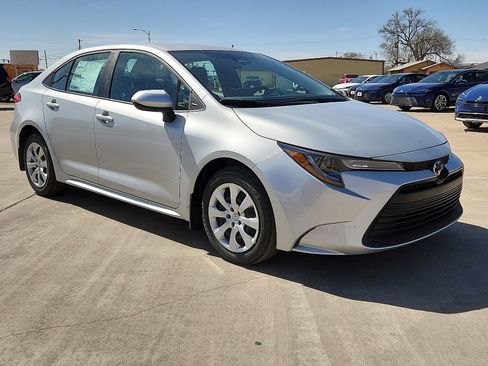 New 2026 Toyota Corolla LE image 6