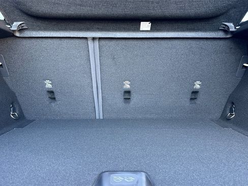 New 2026 Volvo EX30 Plus w/ Climate Package image 14