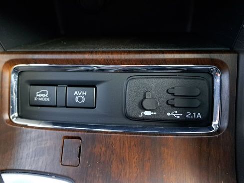 Used 2022 Subaru Ascent Touring image 23