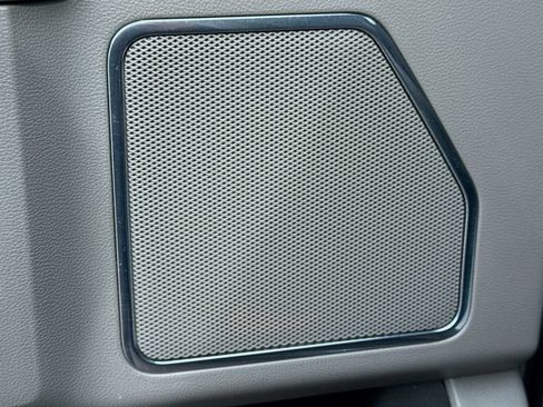 Used 2018 Ford F150 Lariat RWD image 18