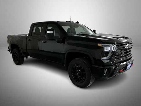 New 2026 Chevrolet Silverado 3500 LT w/ Trail Boss Package image 3