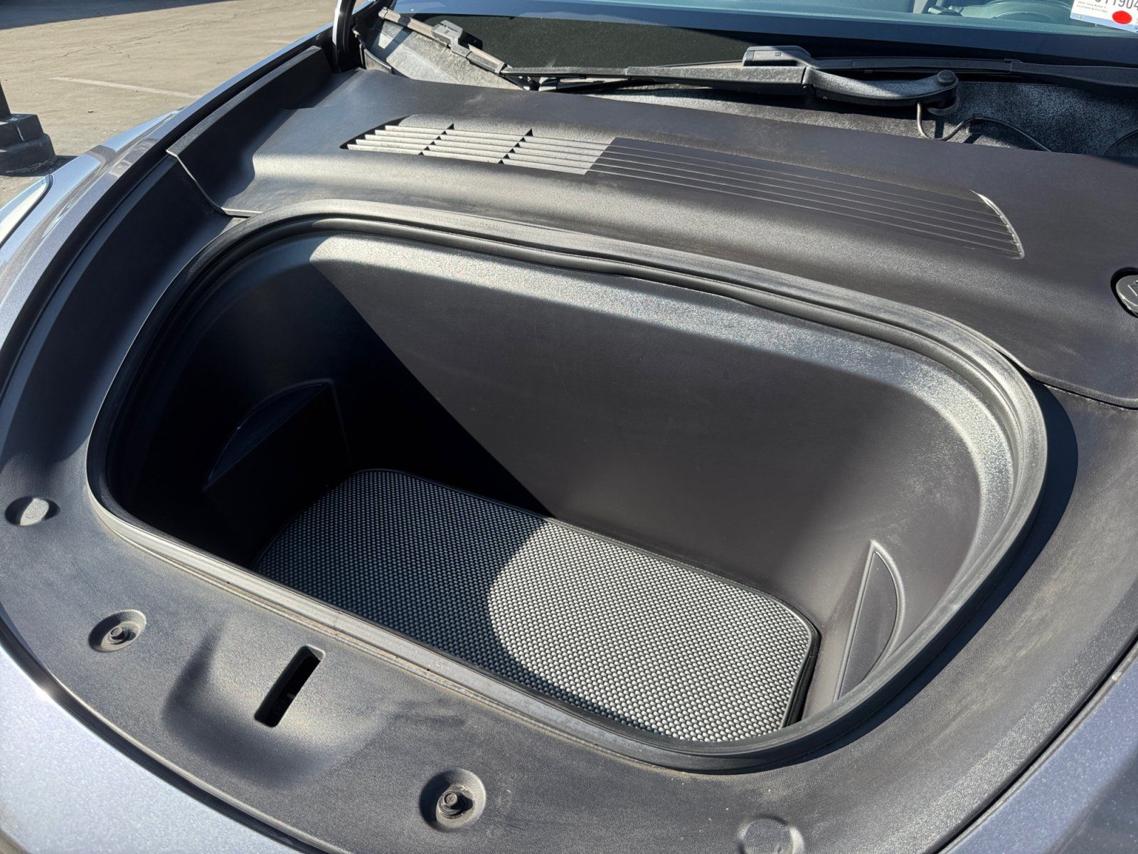Used 2020 Tesla Model Y Performance AWD/4WD image 17