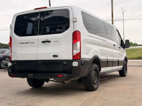Used 2019 Ford Transit 350 XLT RWD image 3