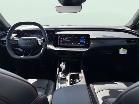 New 2026 Dodge Charger R/T AWD/4WD image 13