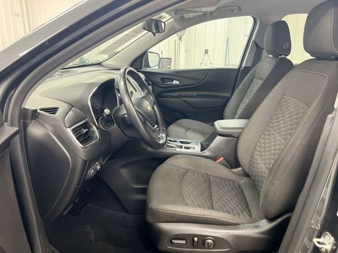 Used 2019 Chevrolet Equinox LT FWD image 19