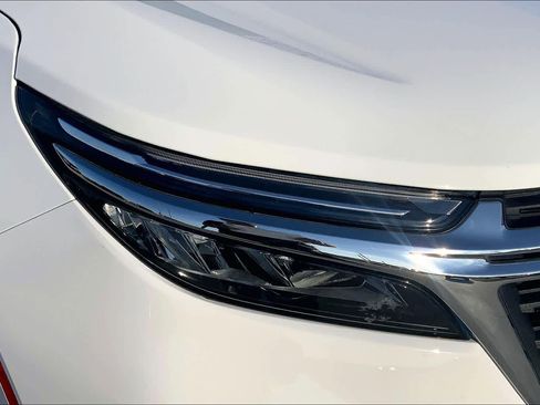 Used 2023 Chevrolet Equinox LT w/ LPO, Floor Liner Package image 27