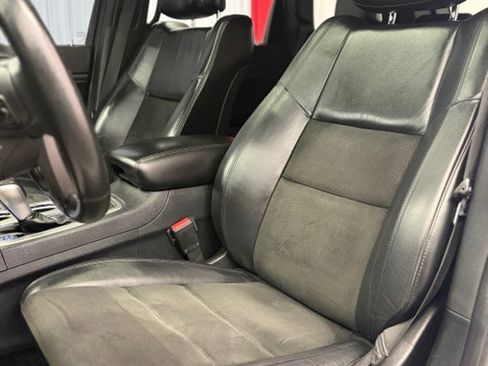 Used 2018 Jeep Grand Cherokee Altitude AWD/4WD image 12