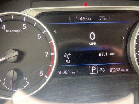 Used 2024 Nissan Sentra SV image 11