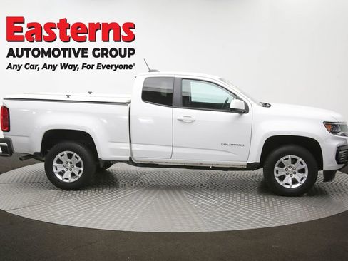 Used 2022 Chevrolet Colorado LT w/ Fleet Safety Package RWD image 45
