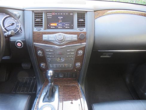 Used 2018 Nissan Armada SL w/ Premium Package AWD/4WD image 16
