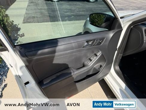 Used 2015 Volkswagen Jetta S FWD image 12