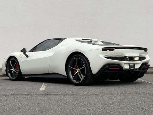 Used 2024 Ferrari 296 GTS RWD image 6