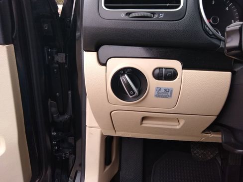 Used 2014 Volkswagen Jetta TDI image 31