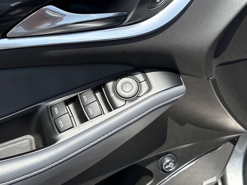 Used 2023 Buick Enclave Essence w/ Sport Touring Edition FWD image 15