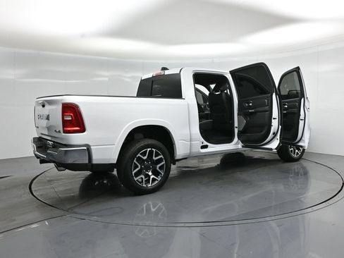 Used 2025 RAM 1500 Laramie AWD/4WD image 6