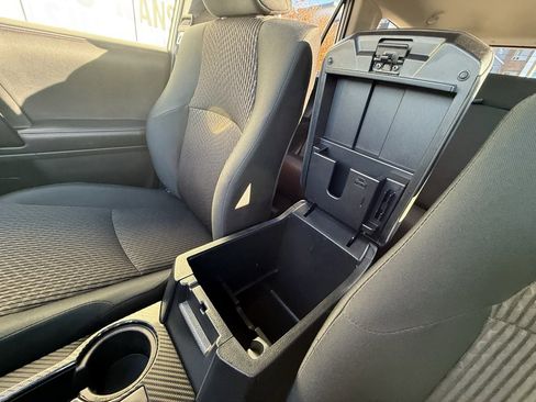 Used 2024 Toyota 4Runner TRD Off-Road image 26