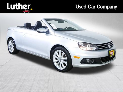 Used 2013 Volkswagen Eos Komfort FWD image 1