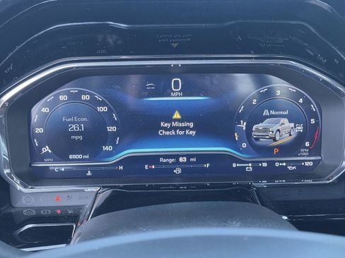 Used 2024 Chevrolet Silverado 1500 High Country w/ Technology Package AWD/4WD image 18