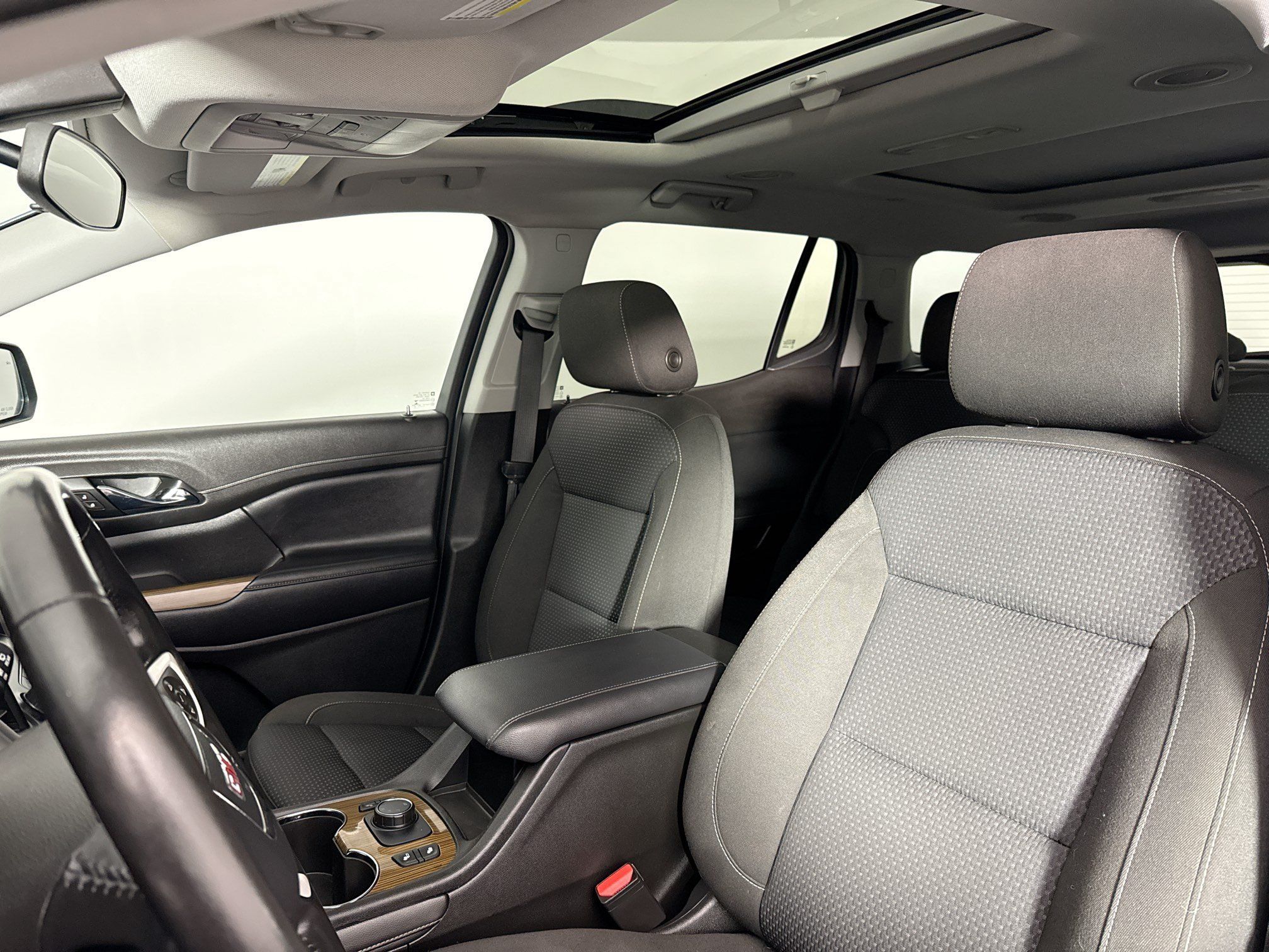Used 2020 GMC Acadia SLE w/ Driver Convenience Package AWD/4WD image 23
