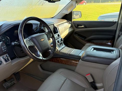 Used 2017 Chevrolet Tahoe Premier image 3