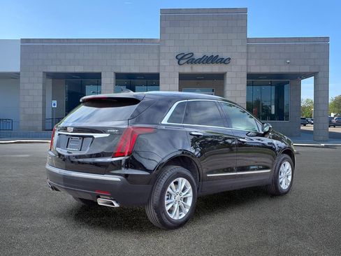 New 2026 Cadillac XT5 Luxury w/ LPO, Floor Liner Package AWD/4WD image 4