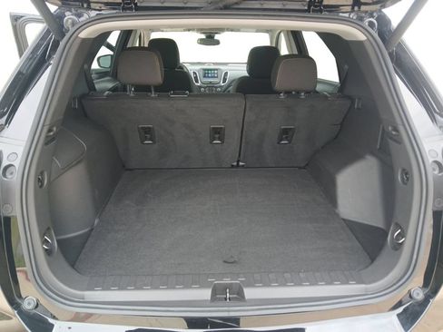 Used 2024 Chevrolet Equinox LT FWD image 11