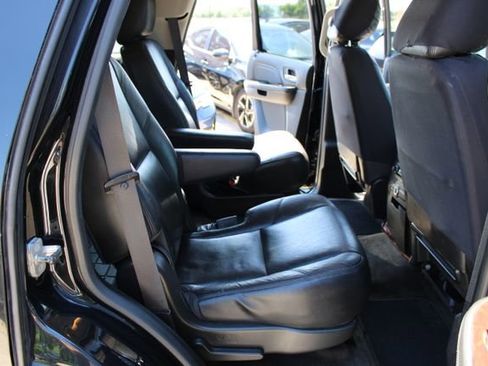 Used 2014 Cadillac Escalade Premium RWD image 41