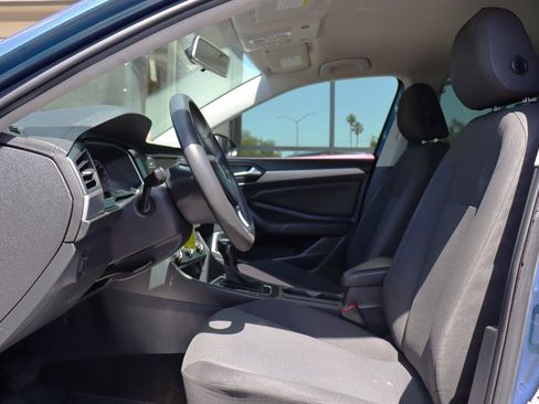 Used 2019 Volkswagen Jetta S FWD image 38