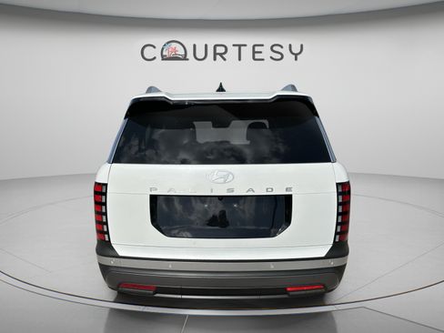 New 2026 Hyundai Palisade SEL FWD image 4