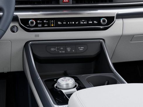 New 2026 Kia Carnival SX w/ SX Dark Edition Package image 23