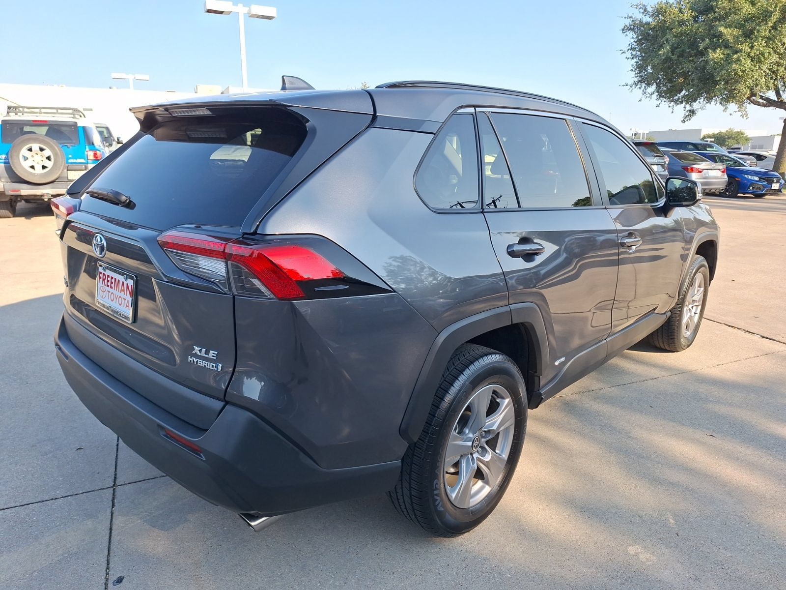 Used 2024 Toyota RAV4 XLE AWD/4WD image 6