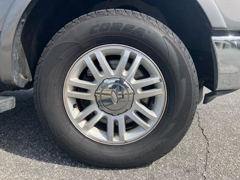 Used 2013 Ford F150 Lariat image 29