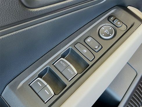 New 2026 Honda Accord LX image 19