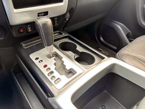 Used 2015 Nissan Titan PRO-4X image 21