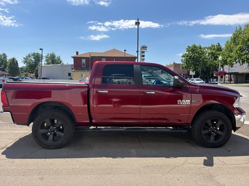 Used 2018 RAM 1500 Big Horn AWD/4WD image 18