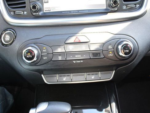 Used 2017 Kia Sorento SX FWD image 21