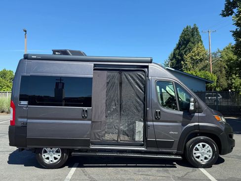 Used 2023 RAM ProMaster 1500 w/ Premium Convenience Group (B) image 30