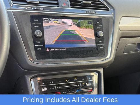 Used 2024 Volkswagen Tiguan SE AWD/4WD image 9