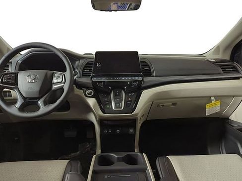 New 2026 Honda Odyssey Elite image 11
