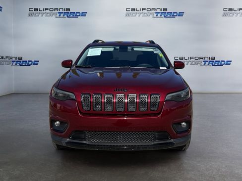 Used 2020 Jeep Cherokee Latitude Plus image 2