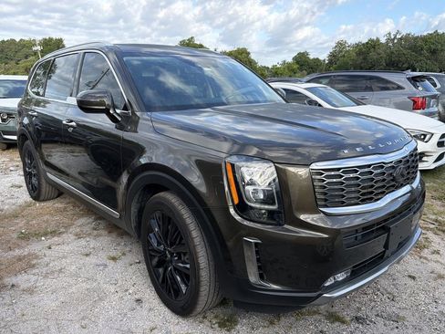 Used 2020 Kia Telluride SX w/ SX Prestige Package AWD/4WD image 1